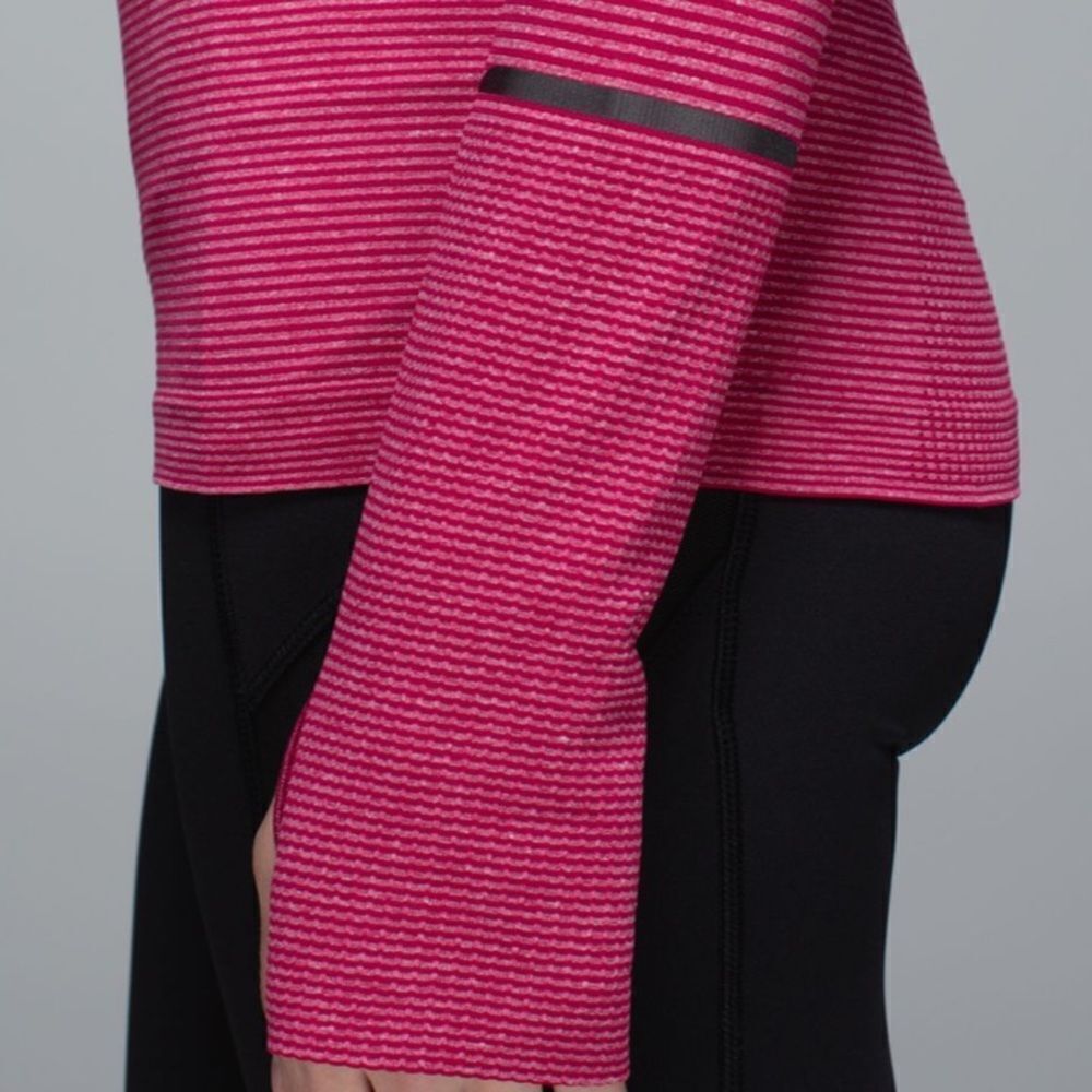 Lululemon Run Swiftly Tech 1/2 Zip Berry Size 8 - image 3